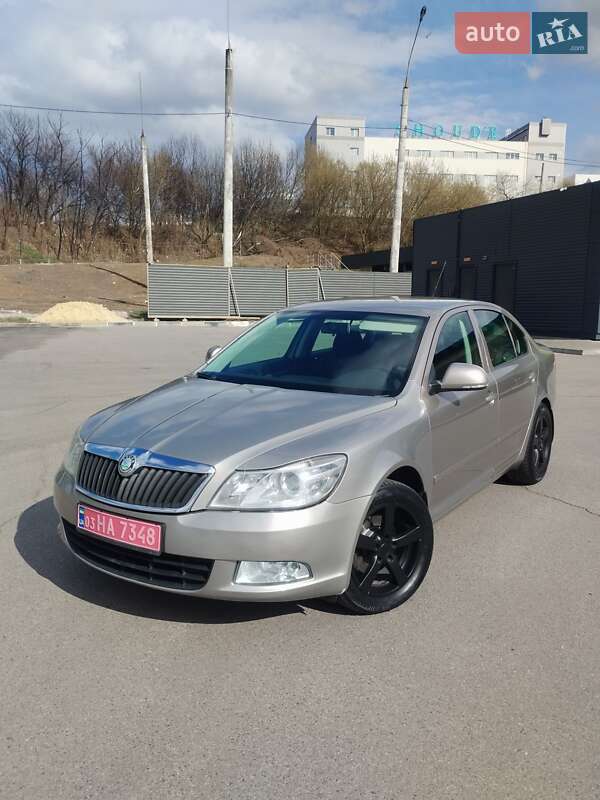 Skoda Octavia 2011