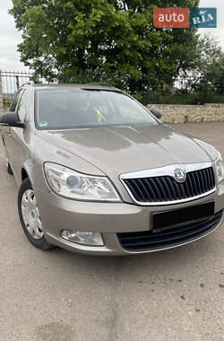 Универсал Skoda Octavia 2013 в 
