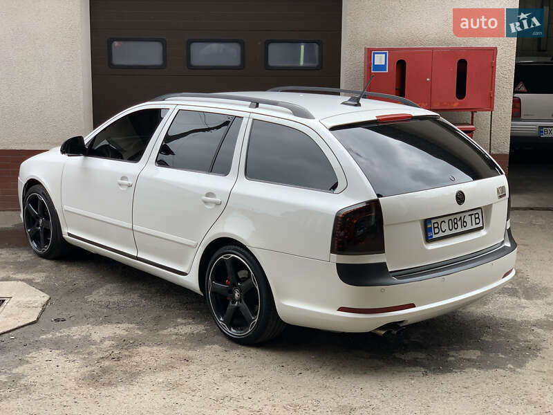 Універсал Skoda Octavia 2009 в Івано-Франківську