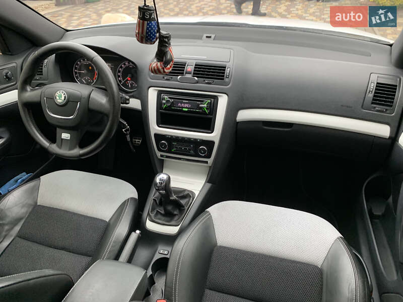 Універсал Skoda Octavia 2009 в Івано-Франківську