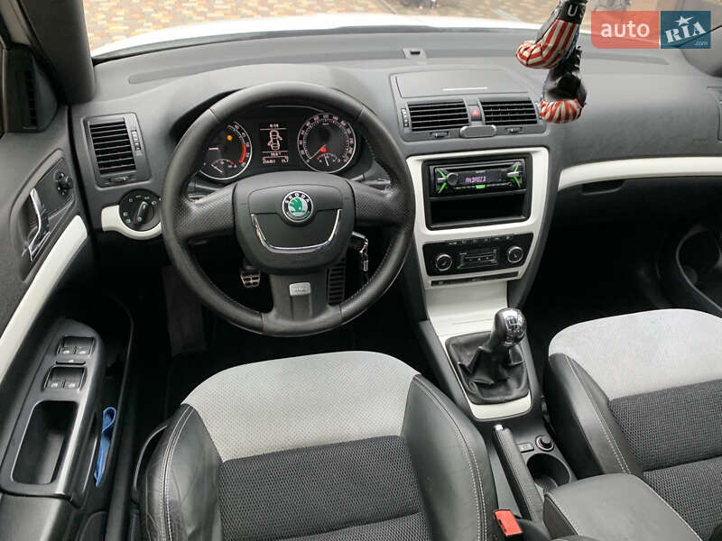 Універсал Skoda Octavia 2009 в Івано-Франківську