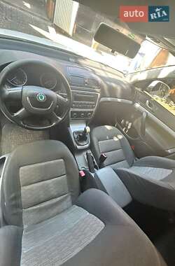 Лифтбек Skoda Octavia 2010 в 