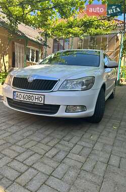 Лифтбек Skoda Octavia 2010 в 