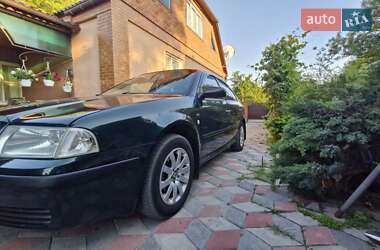 Лифтбек Skoda Octavia 2003 в Ахтырке