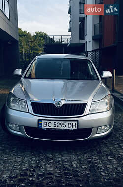 Универсал Skoda Octavia 2012 в 