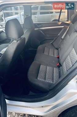 Универсал Skoda Octavia 2012 в 