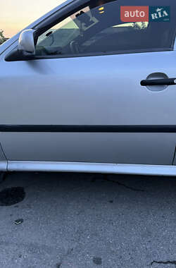 Универсал Skoda Octavia 2000 в 