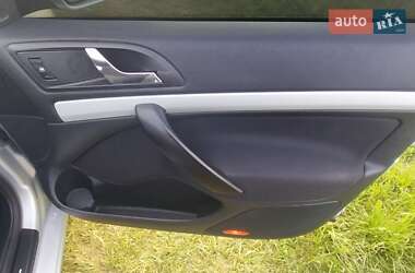 Универсал Skoda Octavia 2010 в 