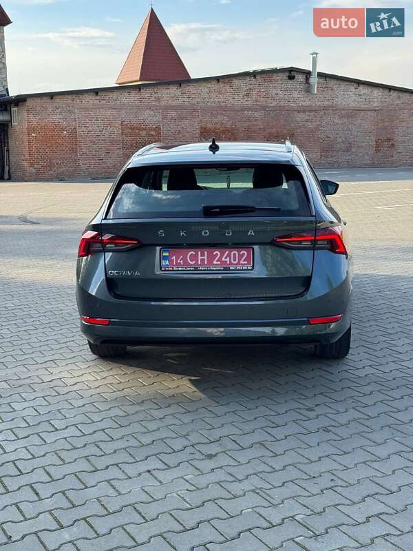 Універсал Skoda Octavia 2021 в Бережанах