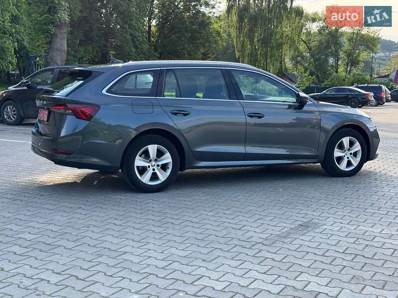 Універсал Skoda Octavia 2021 в Бережанах