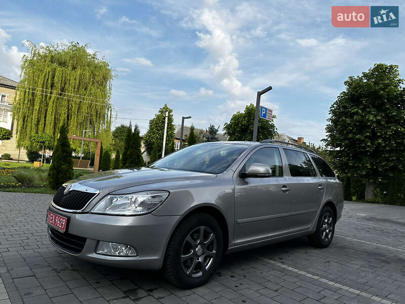Универсал Skoda Octavia 2011 в Нововолынске