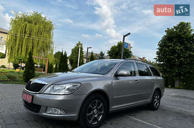Универсал Skoda Octavia 2011 в 