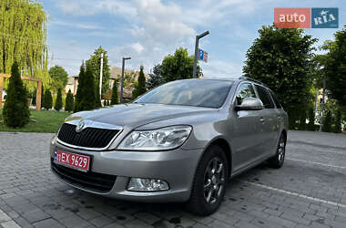 Универсал Skoda Octavia 2011 в 