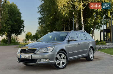 Універсал Skoda Octavia 2012 в Тростянці