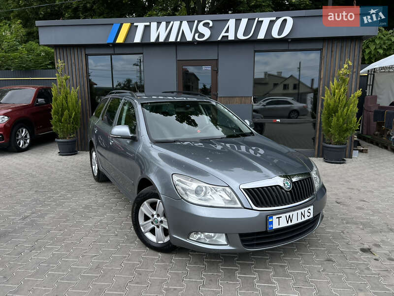 Универсал Skoda Octavia 2012 в Одессе