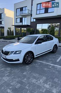 Ліфтбек Skoda Octavia 2017 в 