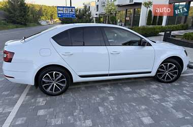 Ліфтбек Skoda Octavia 2017 в 