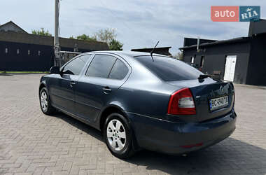 Лифтбек Skoda Octavia 2011 в 