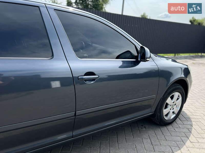 Ліфтбек Skoda Octavia 2011 в Шептицькому