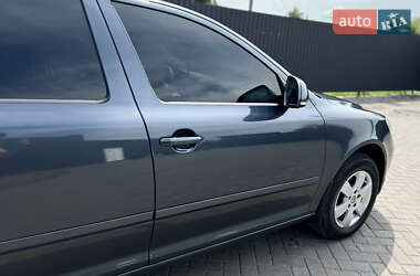 Лифтбек Skoda Octavia 2011 в 