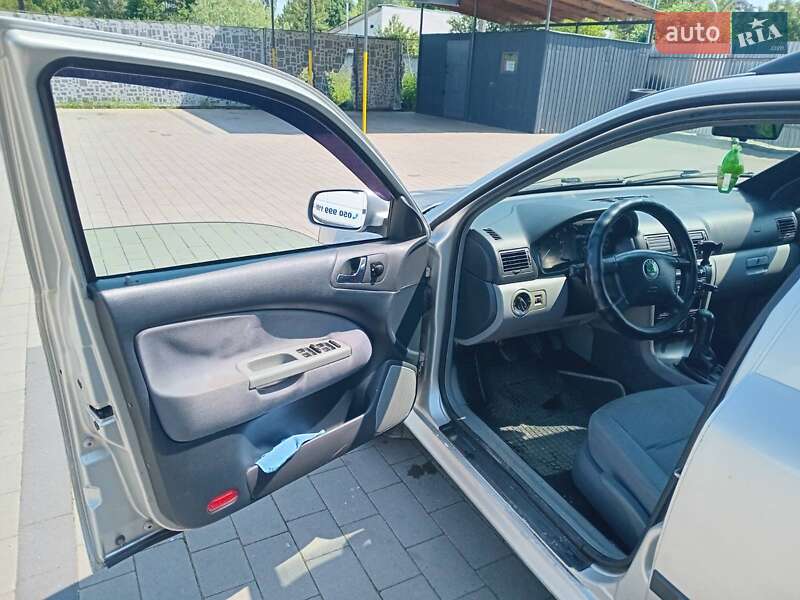 Универсал Skoda Octavia 1999 в Ужгороде