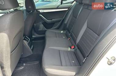 Лифтбек Skoda Octavia 2017 в 