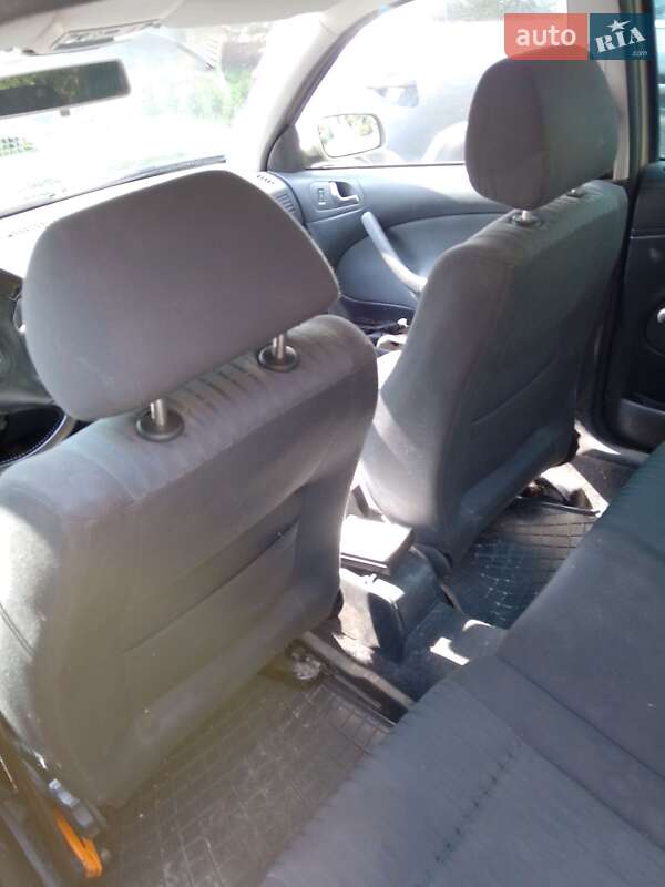 Универсал Skoda Octavia 2004 в Трускавце