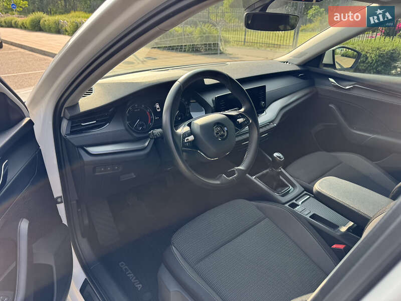 Лифтбек Skoda Octavia 2020 в Черкассах