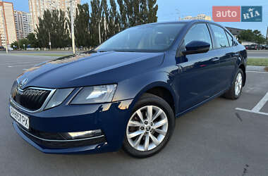 Лифтбек Skoda Octavia 2017 в Киеве