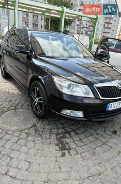 Універсал Skoda Octavia 2011 в 