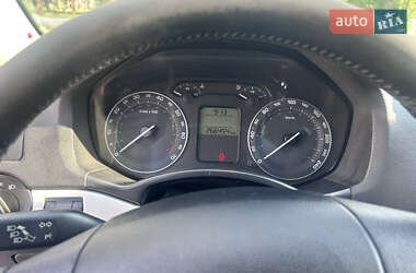 Лифтбек Skoda Octavia 2008 в 