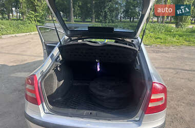 Лифтбек Skoda Octavia 2008 в 