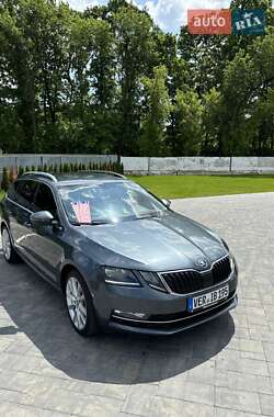 Универсал Skoda Octavia 2019 в Луцке