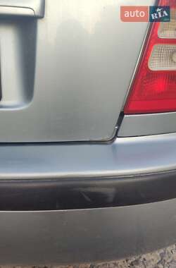 Лифтбек Skoda Octavia 2001 в 