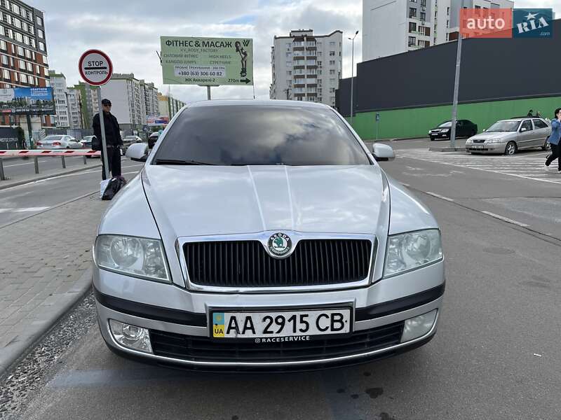 Ліфтбек Skoda Octavia 2006 в Києві
