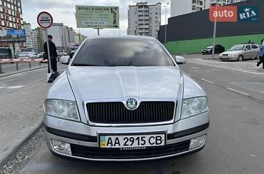 Лифтбек Skoda Octavia 2006 в 