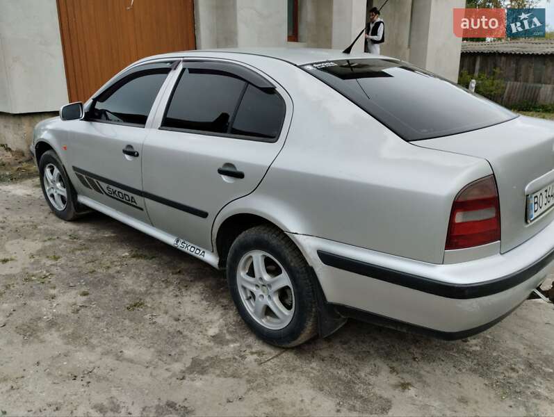 Skoda Octavia 1999