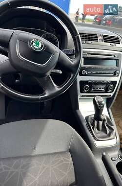 Универсал Skoda Octavia 2012 в 