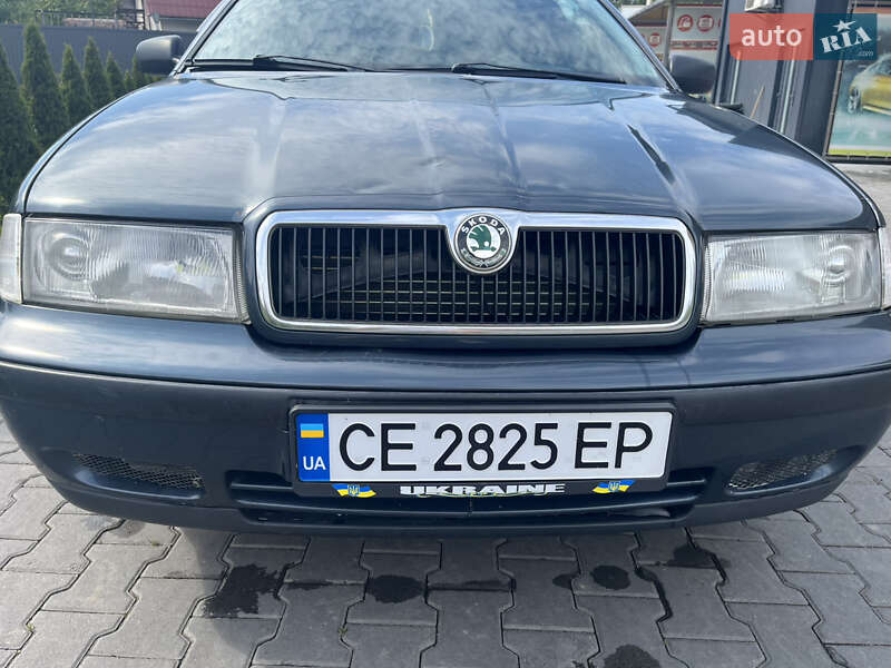 Універсал Skoda Octavia 2000 в Чернівцях