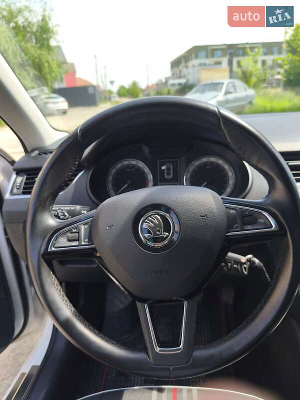 Лифтбек Skoda Octavia 2017 в Ужгороде