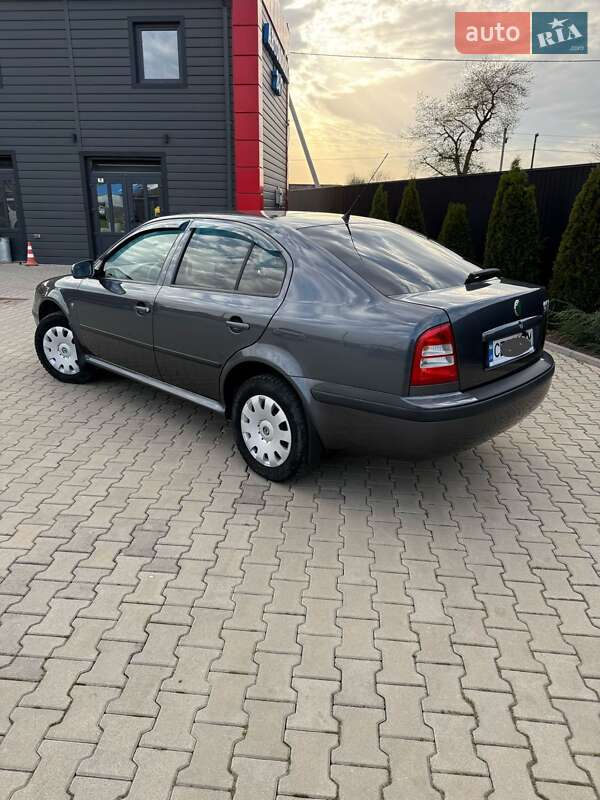 Лифтбек Skoda Octavia 2008 в 