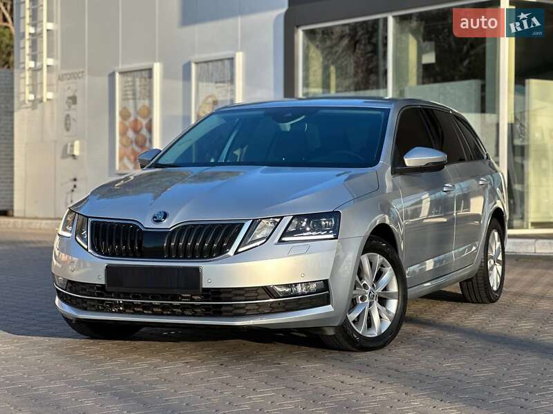 Универсал Skoda Octavia 2019 в Луцке