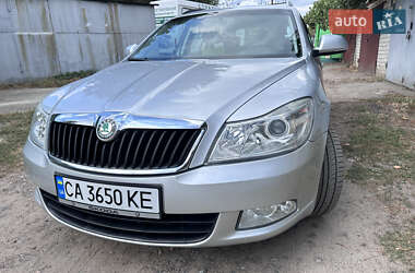 Універсал Skoda Octavia 2009 в Черкасах