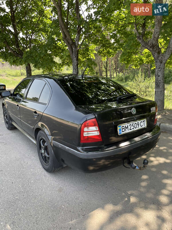 Лифтбек Skoda Octavia 2002 в Сумах