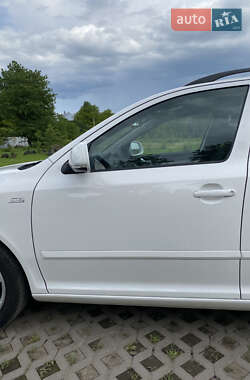 Универсал Skoda Octavia 2012 в 