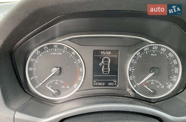 Универсал Skoda Octavia 2012 в 