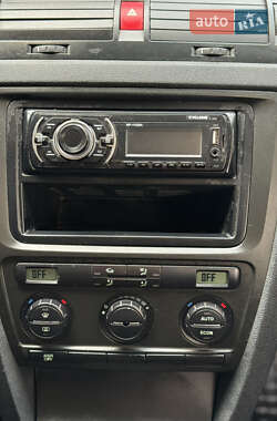 Лифтбек Skoda Octavia 2005 в 
