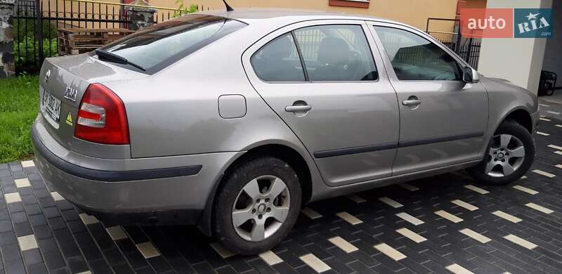 Ліфтбек Skoda Octavia 2007 в Рівному