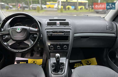 Универсал Skoda Octavia 2011 в 