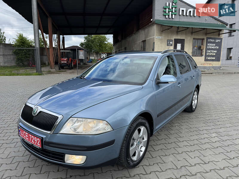Универсал Skoda Octavia 2009 в Ивано-Франковске фото 2 Универсал Skoda Octavia 2009 в Ивано-Франковске